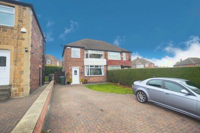 3 Bedroom Semi-Detached House To Rent In Retford Road, Sheffield, S13