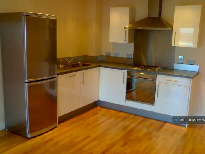 2 Bedroom Flat To Rent In The Reach, Liverpool, L3