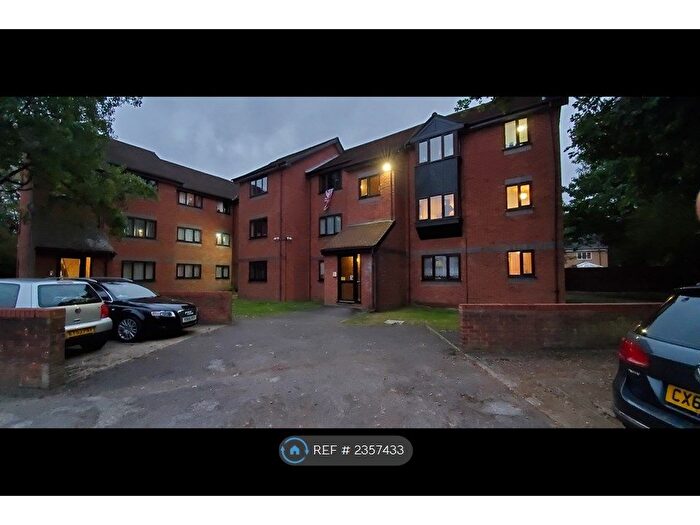 Studio To Rent In Willenhall Drive, Hayes, UB3