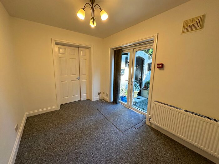 1 Bedroom Flat To Rent In Spencer Road, Bournemouth, BH1