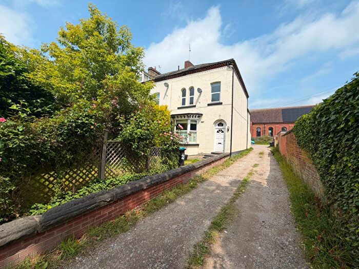 1 Bedroom Flat For Sale In The Avenue, Harrogate, HG1