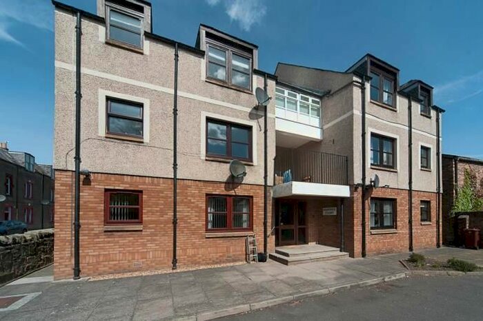 2 Bedroom Flat To Rent In Balcarres Place, Musselburgh, EH21