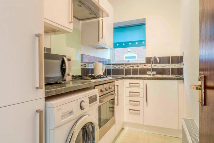 1 Bedroom Apartment To Rent In York Road, Birmingham, West Midlands, B16