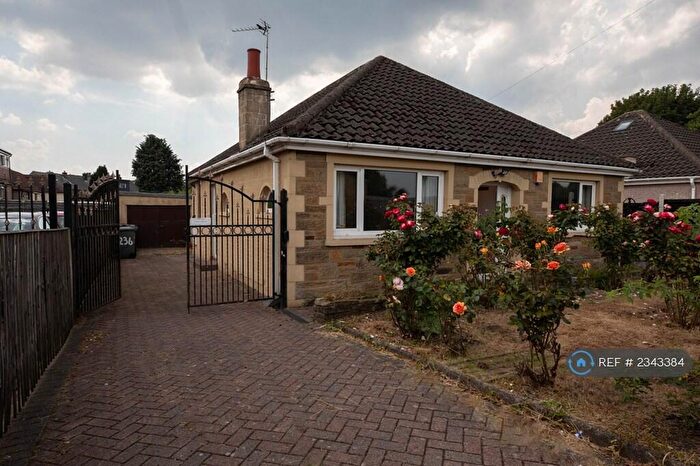 2 Bedroom Bungalow To Rent In Gain Lane, Bradford, BD3