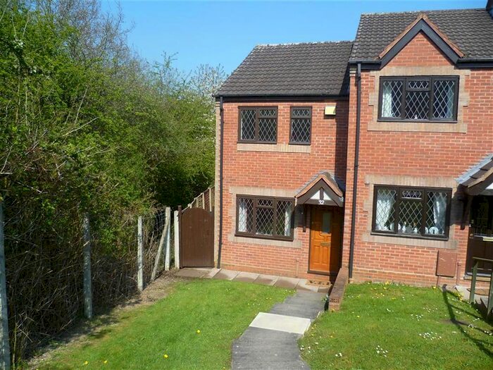 2 Bedroom End Of Terrace House To Rent In Woodland Way, Birchmoor, Tamworth, Staffordshire, B78