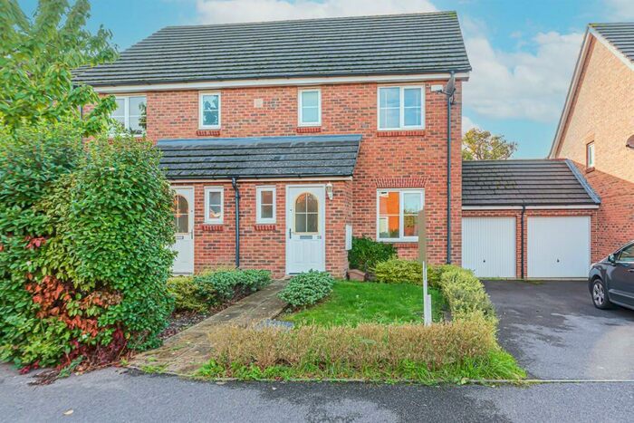 3 Bedroom Detached House To Rent In Jersey Drive, Winnersh, RG41