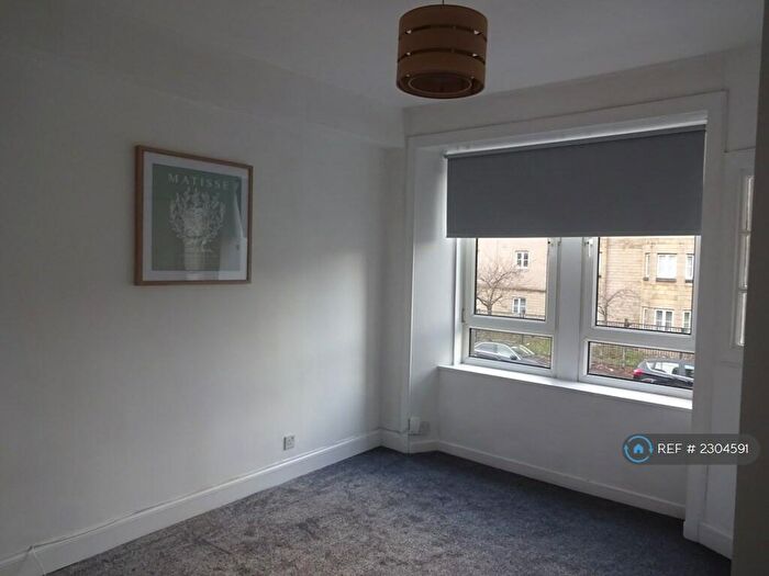 Studio To Rent In Maxwellton Street, Paisley, PA1
