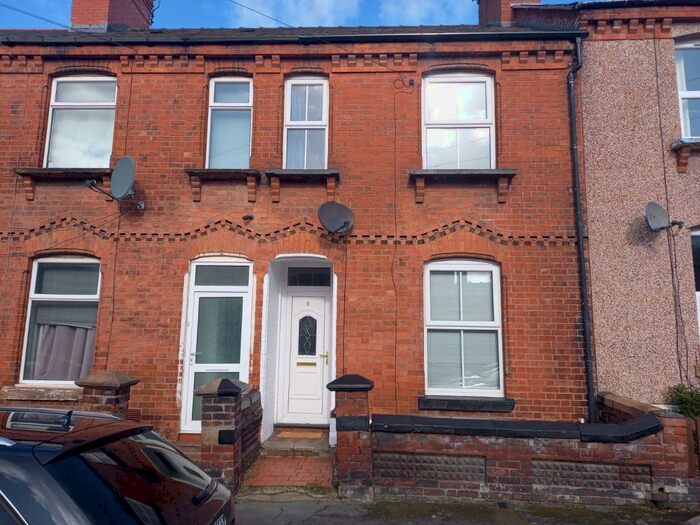 2 Bedroom Terraced House To Rent In Trevor Street, LL13