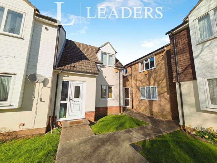 1 Bedroom Flat To Rent In Regency Court, Harlow, CM18