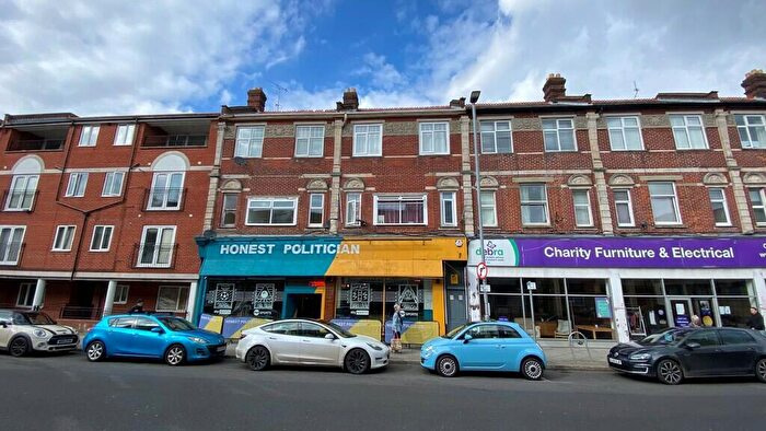 1 Bedroom Apartment For Sale In Elm Grove, Southsea, Hampshire, PO5