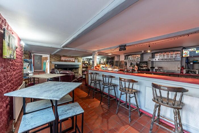 3 Bedroom Detached House For Sale In High Street, Thetford, IP26