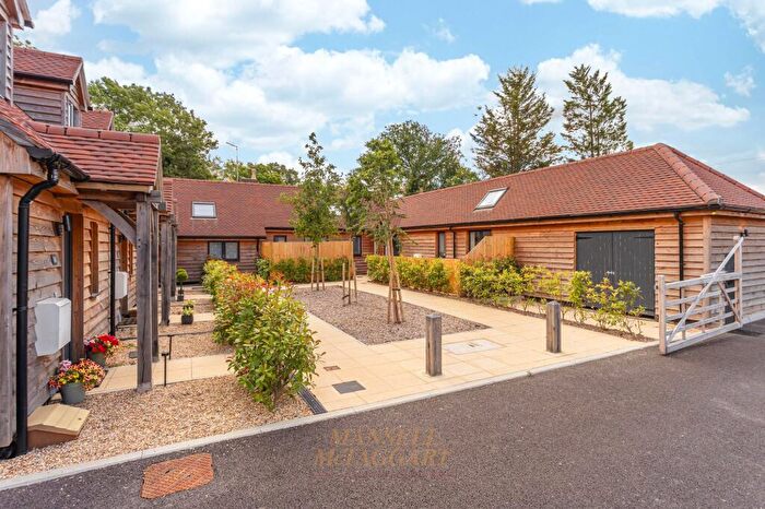 2 Bedroom Bungalow For Sale In Old Dairy Mews, Horley, RH6