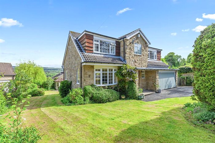 4 Bedroom Detached House For Sale In Woodroyd Gardens, Ilkley, LS29