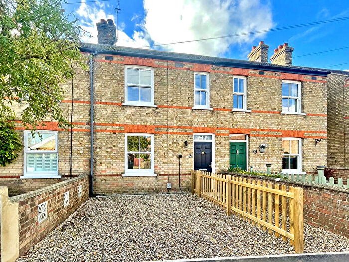 3 Bedroom Terraced House For Sale In Sun Street, Biggleswade, SG18