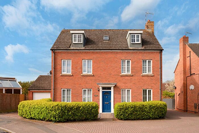 5 Bedroom Detached House For Sale In Berrybanks, Rugby, Warwickshire, CV22