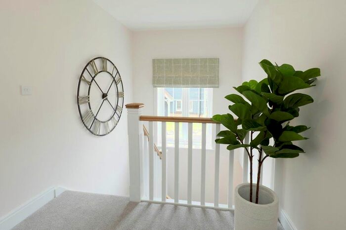 4 Bedroom Detached House For Sale In Churchfield View, Bolney, Haywards Heath, RH17