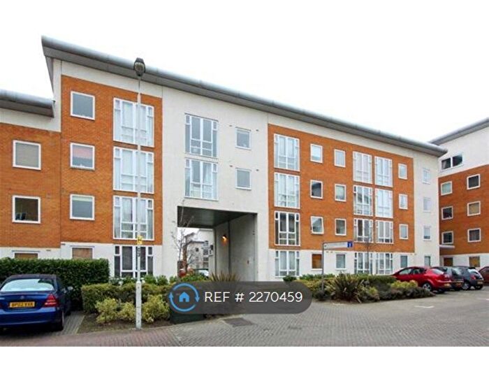 1 Bedroom Flat To Rent In Felixstowe Court, London, E16