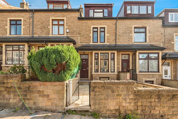 4 Bedroom Terraced House For Sale In Kensington Street, Bradford, BD8