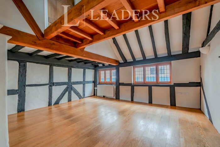 2 Bedroom Property To Rent In Middle Street, Horsham, RH12