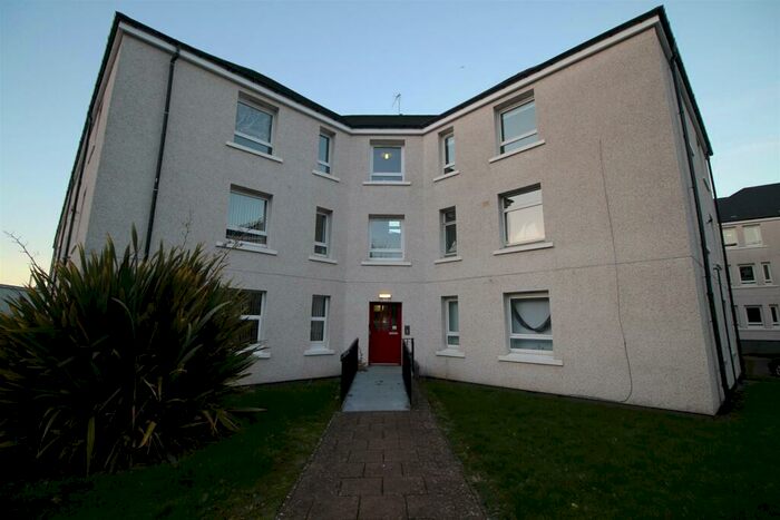 2 Bedroom Flat To Rent In John Street, Greenock, PA15