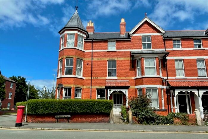 2 Bedroom Flat To Rent In Greenfield Road, Colwyn Bay, LL29