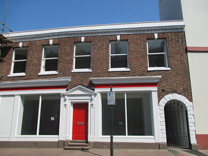 2 Bedroom Apartment To Rent In Paradise Court, Castle Street, CA3