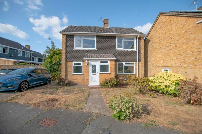 3 Bedroom Detached House To Rent In Marlhill Close, Southampton, SO18