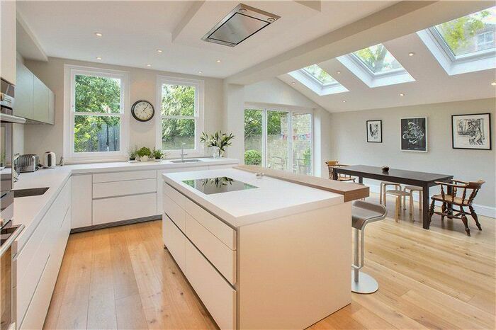 4 Bedroom End Of Terrace House To Rent In Earldom Road, London, SW15