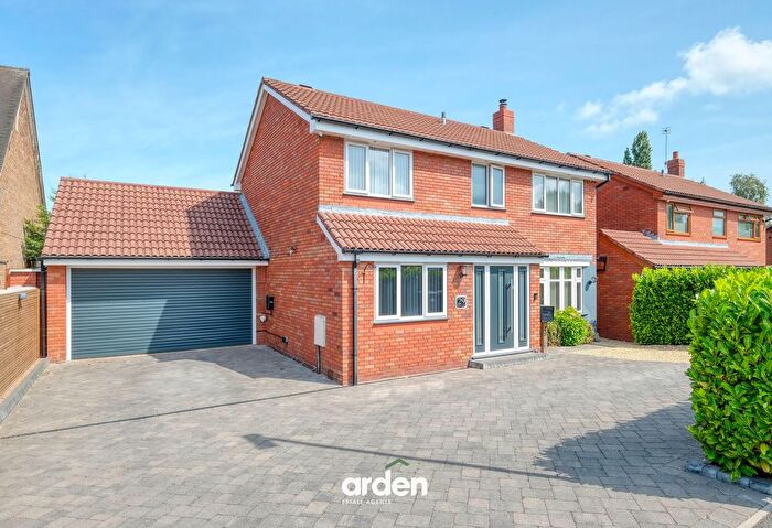 4 Bedroom Detached House For Sale In Braces Lane, Marlbrook, B60