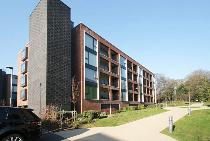 1 Bedroom Apartment To Rent In Ebony Crescent, Cockfosters, EN4