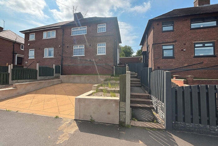 2 Bedroom Semi-Detached House To Rent In Rainbow Avenue, Sheffield, S12