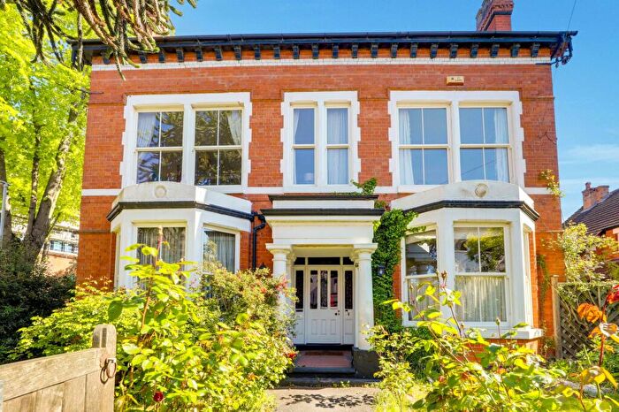 7 Bedroom Detached House For Sale In Bridgford Road, West Bridgford, NG2