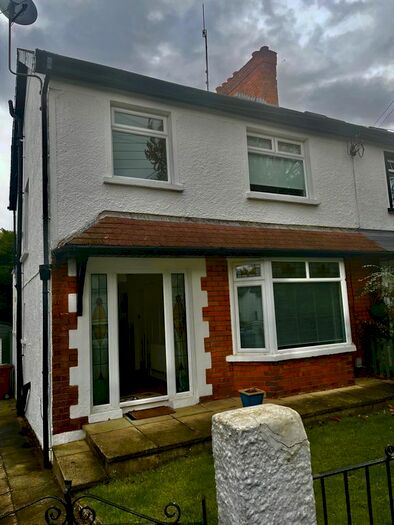 3 Bedroom Semi-Detached House To Rent In Galwally Avenue, Belfast, BT8