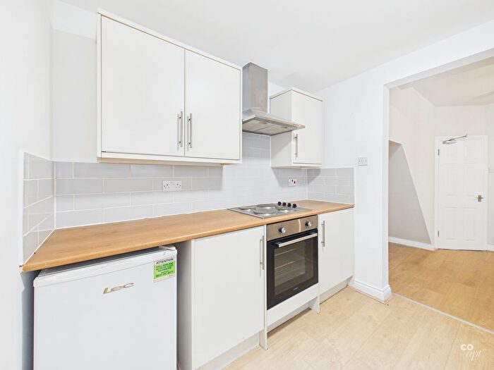 4 Bedroom Property To Rent In Coombe Terrace, Brighton, BN2