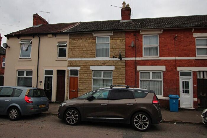 2 Bedroom Terraced House To Rent In Barnwell Street, Kettering, Northamptonshire, NN16