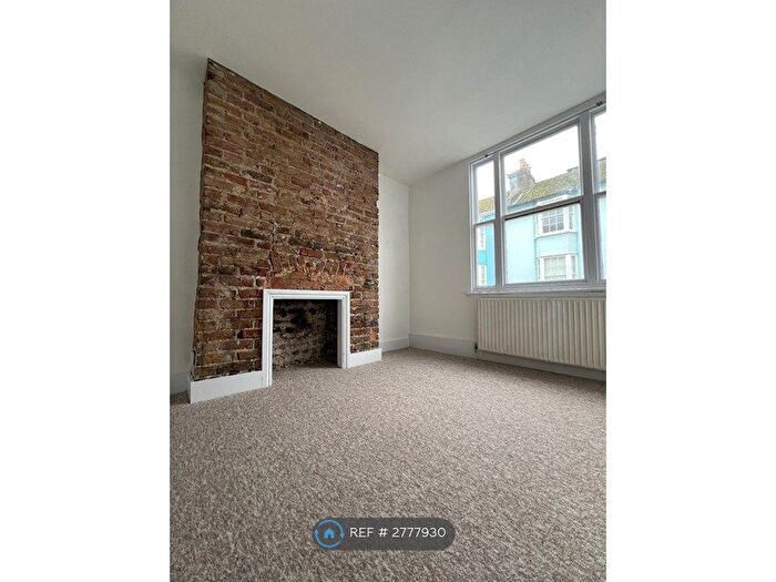 6 Bedroom Terraced House To Rent In Over Street, Brighton, BN1