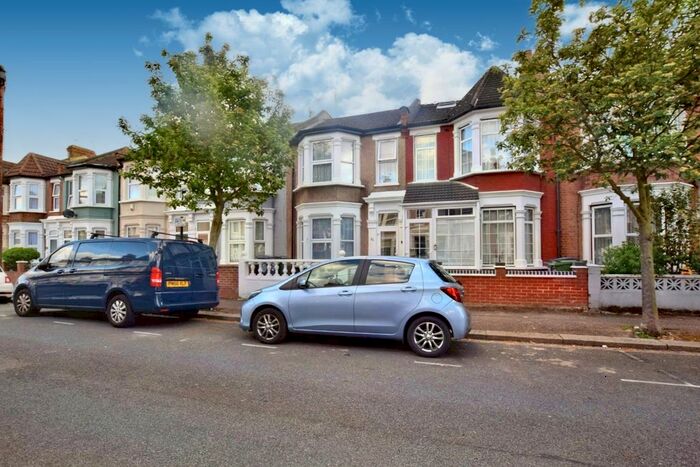 4 Bedroom Terraced House To Rent In Leasowes Road, Leyton, E10