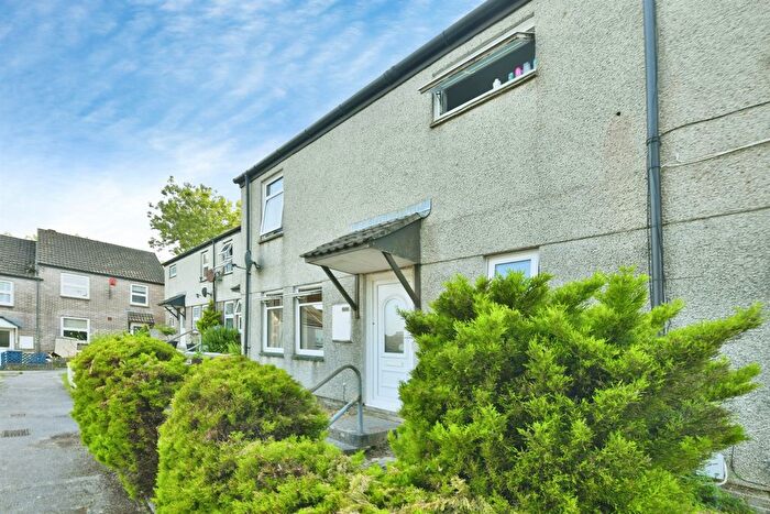 3 Bedroom Terraced House For Sale In Babis Farm Way, Saltash, PL12