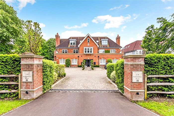 2 Bedroom Apartment For Sale In The Loft, Summersdale Place, Summersdale, Chichester, West Sussex, PO19