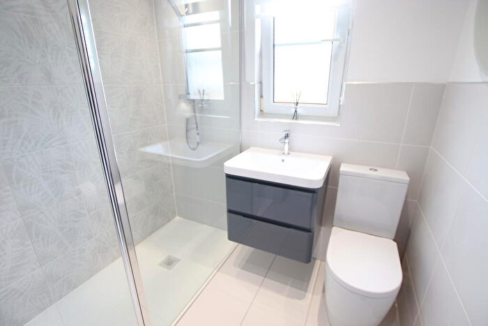 4 Bedroom Detached House To Rent In Hawthorn Grove, Dundee, DD5