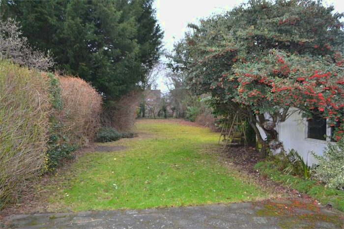 3 Bedroom Semi-Detached House To Rent In Jersey Road, Osterley, Isleworth, TW7