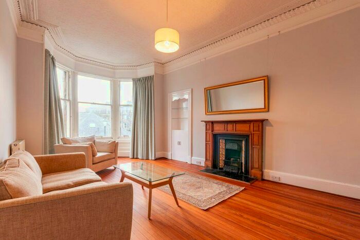 3 Bedroom Flat To Rent In T &# Eyre Crescent, Edinburgh, EH3