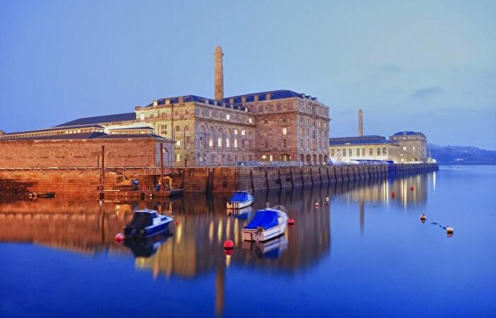 2 Bedroom Apartment For Sale In Royal William Yard, Plymouth, PL1