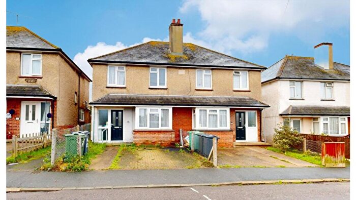 3 Bedroom Semi Detached House For Sale In Lea Road, Sandown, Isle Of Wight, PO36