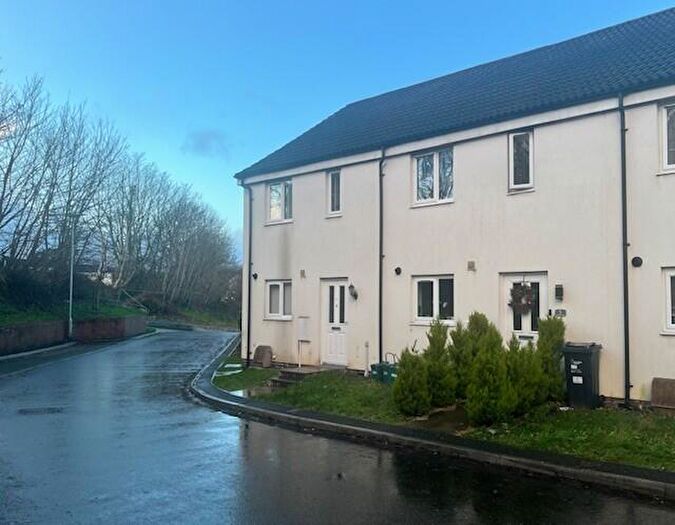 2 Bedroom End Of Terrace House To Rent In Liskeard, PL14