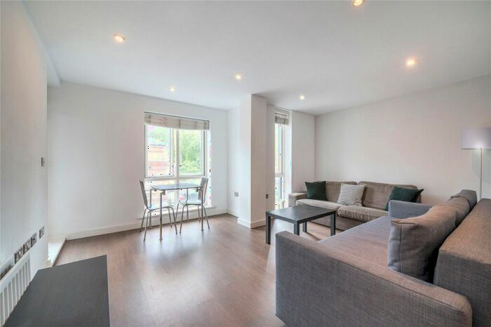 2 Bedroom Flat To Rent In St Pancras Way, Camden, NW1
