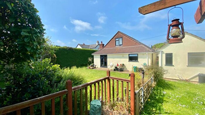 4 Bedroom House For Sale In Northover Road, Pennington, Lymington, SO41