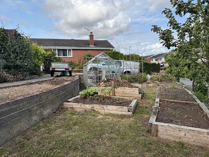 2 Bedroom Detached Bungalow For Sale In Northport Drive, Northport, Wareham, BH20 - Photo 9