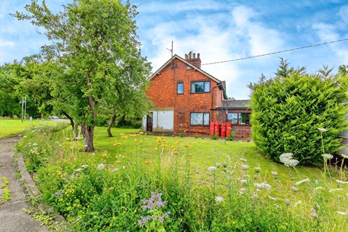 3 Bedroom Semi-Detached House For Sale In Swineshead Bridge, Swineshead, Boston, Lincolnshire, PE20