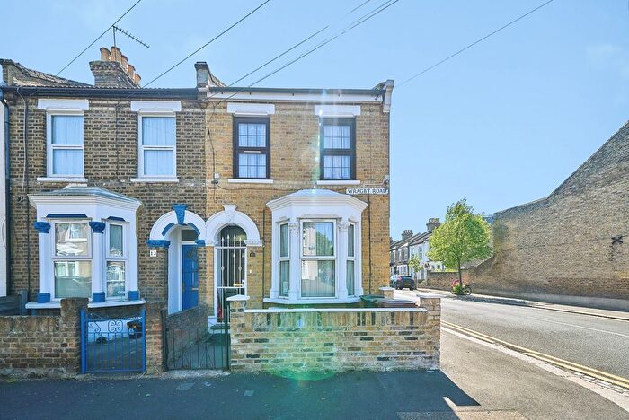 1 Bedroom Flat For Sale In Wragby Road, London, E11